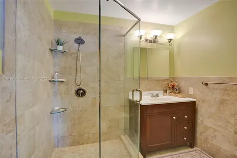 1321 Mandarin Isle Fort Lauderdale FL 33315