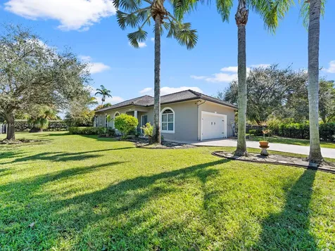 29201 SW 181st Avenue Homestead FL 33030