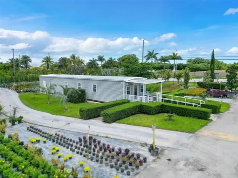 19000 SW 177th Avenue Krome Miami FL 33187