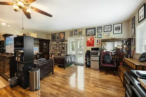 0 7245 SW 104th Street Pinecrest FL 33156