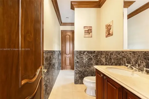 0 7245 SW 104th Street Pinecrest FL 33156