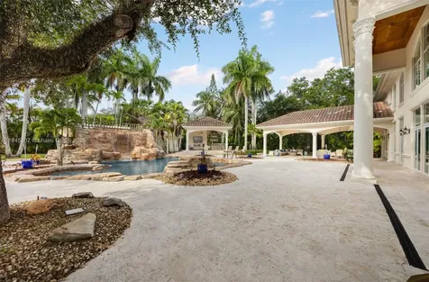 0 7245 SW 104th Street Pinecrest FL 33156