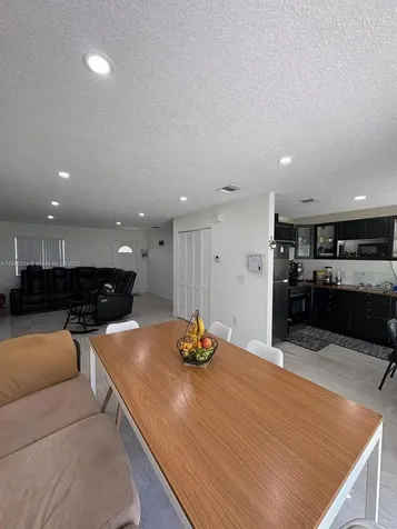 2475 NW 55th Street Miami FL 33142