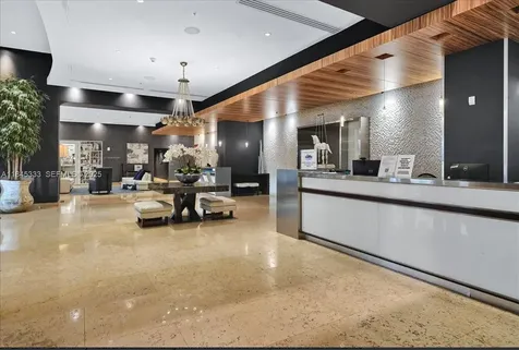 60 SW 13th Street Miami FL 33130