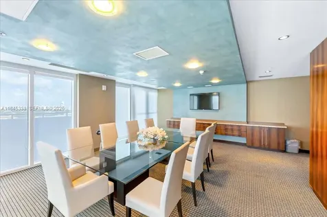 60 SW 13th Street Miami FL 33130