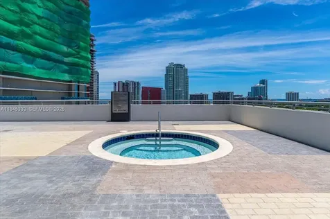 60 SW 13th Street Miami FL 33130