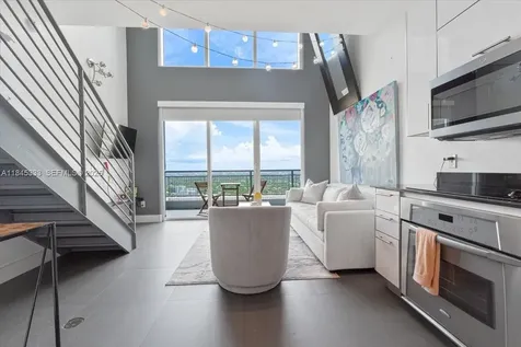 60 SW 13th Street Miami FL 33130