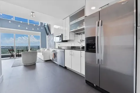 60 SW 13th Street Miami FL 33130