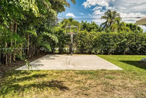 9715 SW 144th Street Miami FL 33176