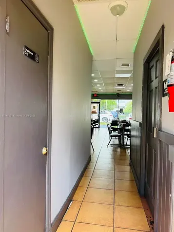 2114 W 68 Street Hialeah FL 33016