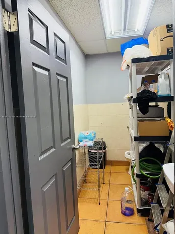 2114 W 68 Street Hialeah FL 33016
