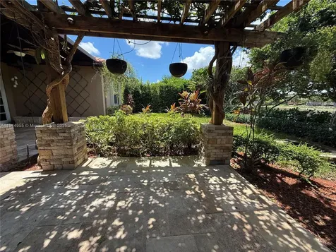 16553 SW 55th Terrace Miami FL 33185