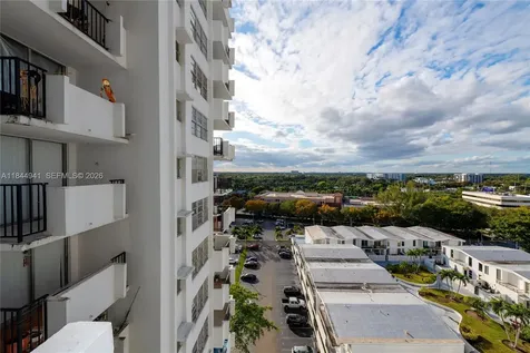 2750 NE 183rd Street Aventura FL 33160