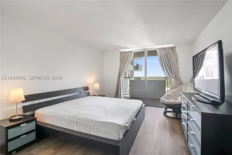 2750 NE 183rd Street Aventura FL 33160
