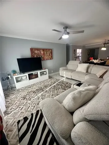 737 SE 1st Way Deerfield Beach FL 33441