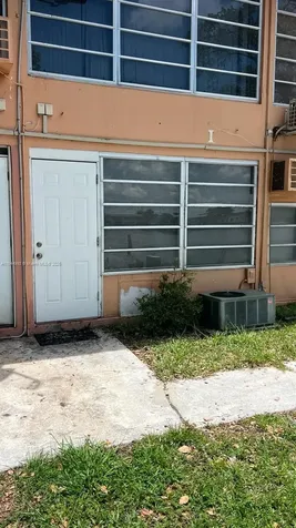 19080 NE 3rd Court Miami FL 33179