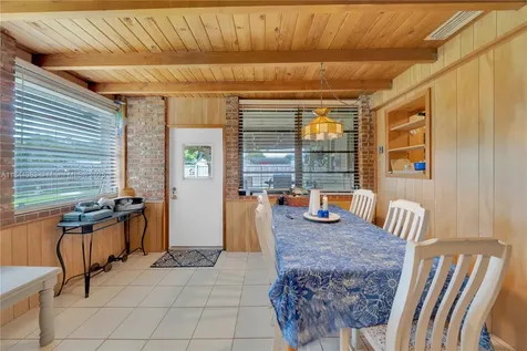9880 Jamaica Drive Cutler Bay FL 33189