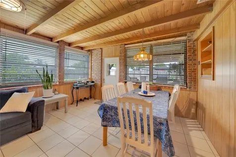 9880 Jamaica Drive Cutler Bay FL 33189