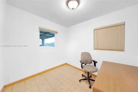 9880 Jamaica Drive Cutler Bay FL 33189