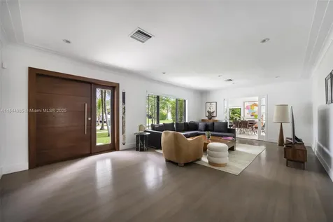 1080 NE 86th Miami FL 33138
