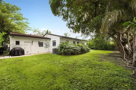 1080 NE 86th Miami FL 33138