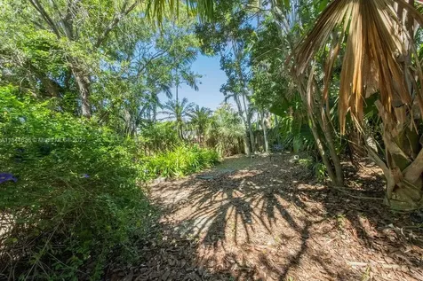 15301 SW 82nd Court Palmetto Bay FL 33157