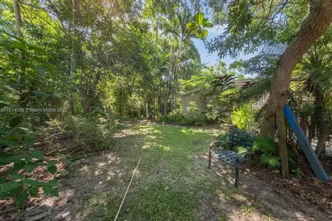 15301 SW 82nd Court Palmetto Bay FL 33157