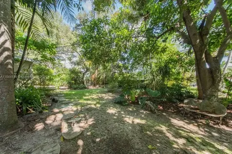15301 SW 82nd Court Palmetto Bay FL 33157