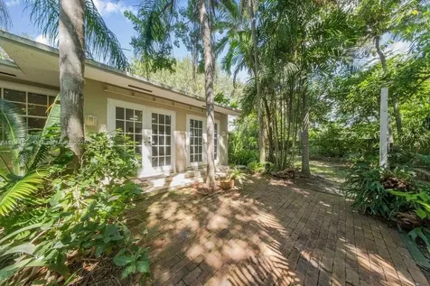 15301 SW 82nd Court Palmetto Bay FL 33157