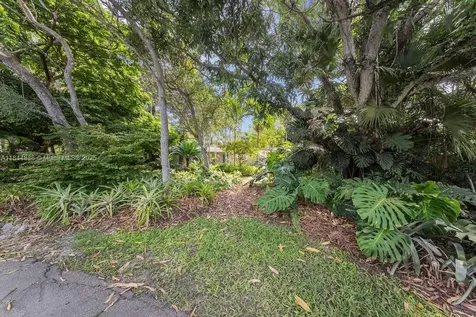15301 SW 82nd Court Palmetto Bay FL 33157