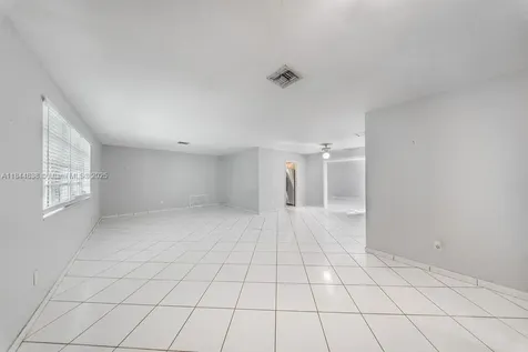 15301 SW 82nd Court Palmetto Bay FL 33157