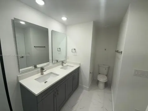 322 Mcarthur Lehigh Acres FL 33974