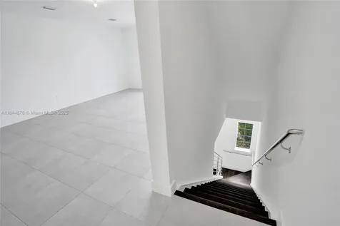 63 NW 4th Avenue Delray Beach FL 33444