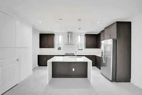 63 NW 4th Avenue Delray Beach FL 33444