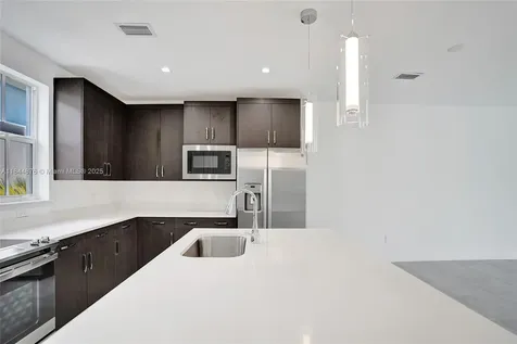 63 NW 4th Avenue Delray Beach FL 33444