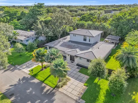 11301 SW 74th Court Pinecrest FL 33156
