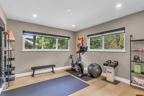 11301 SW 74th Court Pinecrest FL 33156