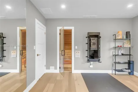 11301 SW 74th Court Pinecrest FL 33156