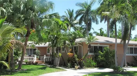 1047 Adams Street Hollywood FL 33019