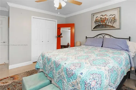 1047 Adams Street Hollywood FL 33019