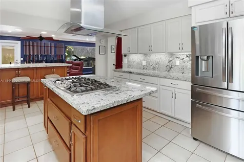 1047 Adams Street Hollywood FL 33019