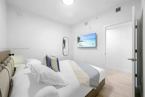 580 72nd Street Miami Beach FL 33141