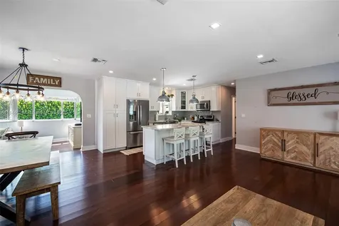 1401 SW 82nd Court Miami FL 33144
