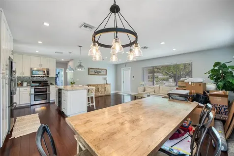 1401 SW 82nd Court Miami FL 33144
