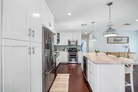 1401 SW 82nd Court Miami FL 33144