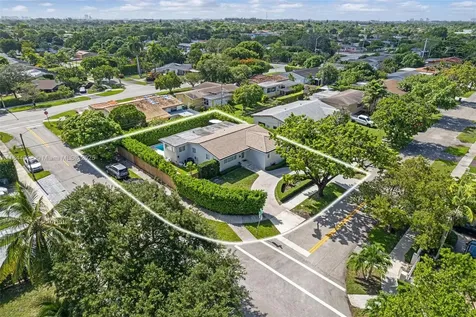 1401 SW 82nd Court Miami FL 33144