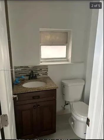 2215 NW 33rd Street Miami FL 33142