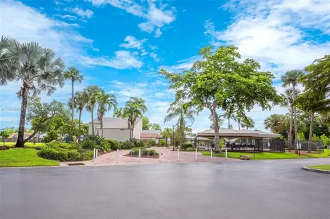 12680 SW 144th Terrace Miami FL 33186