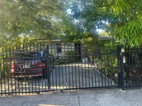 1845 NW 44th Street Miami FL 33142