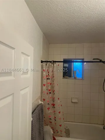 1845 NW 44th Street Miami FL 33142